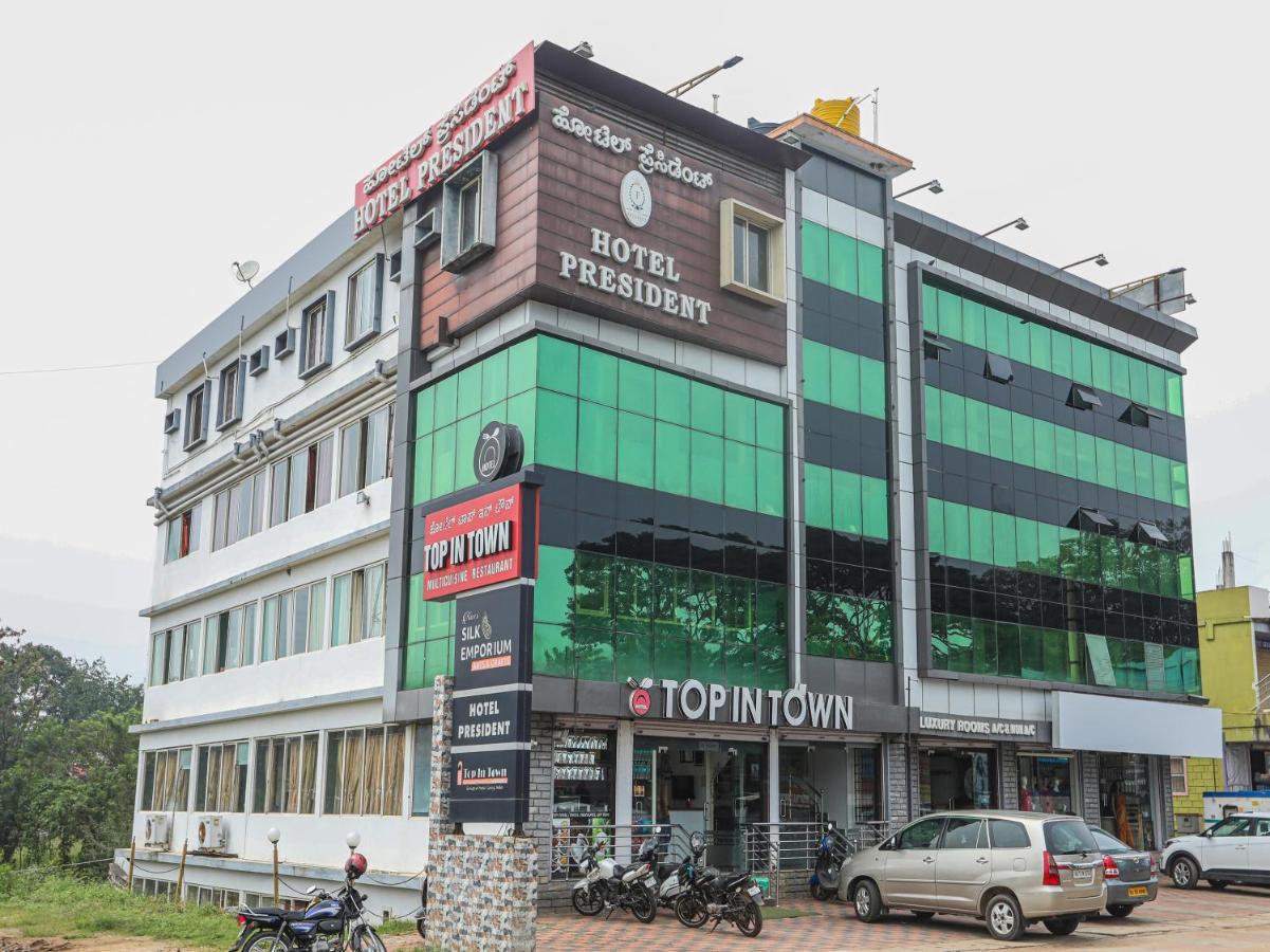 Capital O 84002 Hotel Top In Town President Kushālnagar מראה חיצוני תמונה
